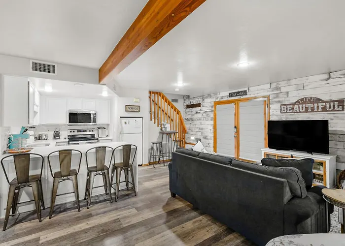 Cozy Hilltop Retreat Quiet Street Near Downtown And Nau Private Forested Setting Apartment Mountainaire